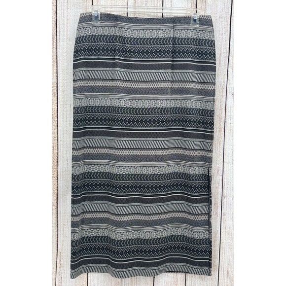 J Jill Knit Pencil Skirt Size Medium Black Gray Geometric Tribal Midi Pull-On - Picture 1 of 8